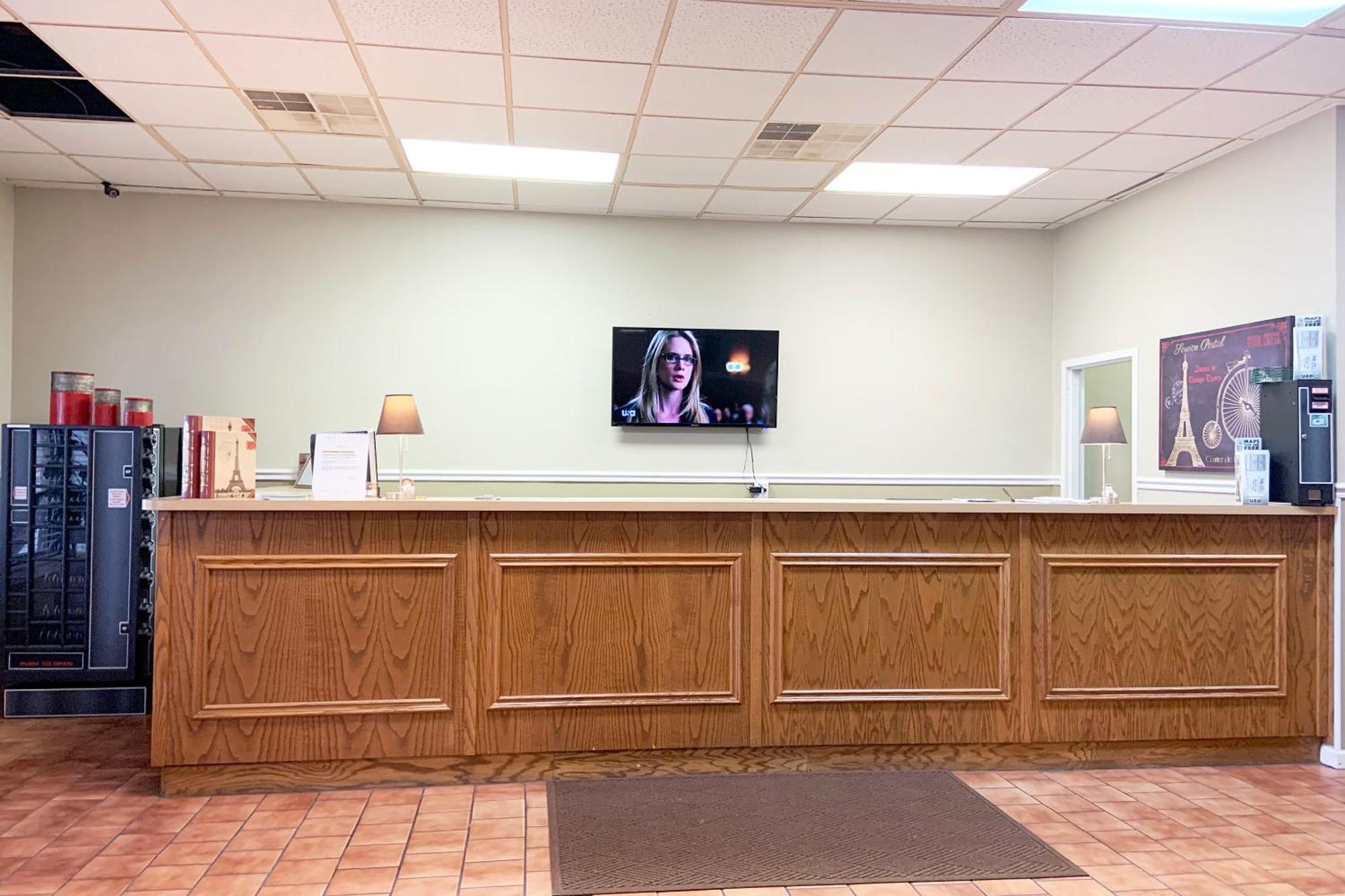 Paris Inn And Suites ภายนอก รูปภาพ